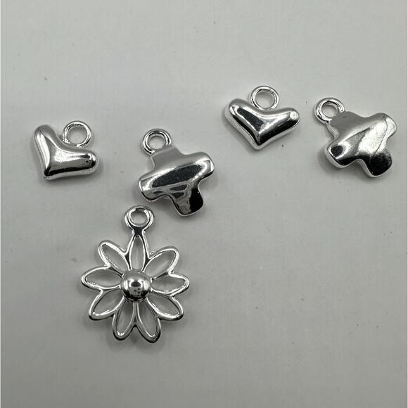 Premier Designs Silver Plate Jewelry Charms Set of 2 Necklace Heart Flower Cross - Picture 12 of 13